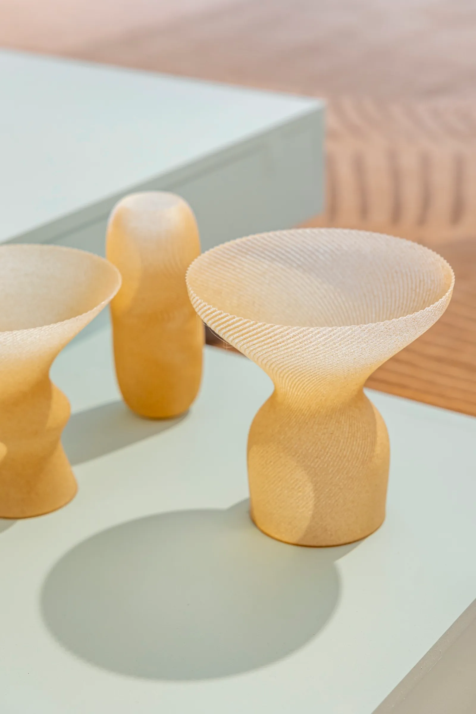 Trois vases Terres fertiles réunis pour comparer leurs reliefs